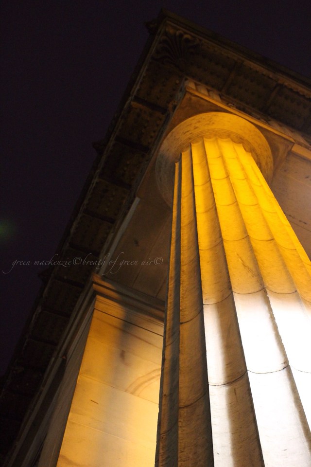 IMG_Royal Scottish Academy Doric column.JPG